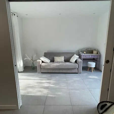 Maison Appart, Le Cocon Brindasien, 20 Min De Lyon, 66 M2 Brindas